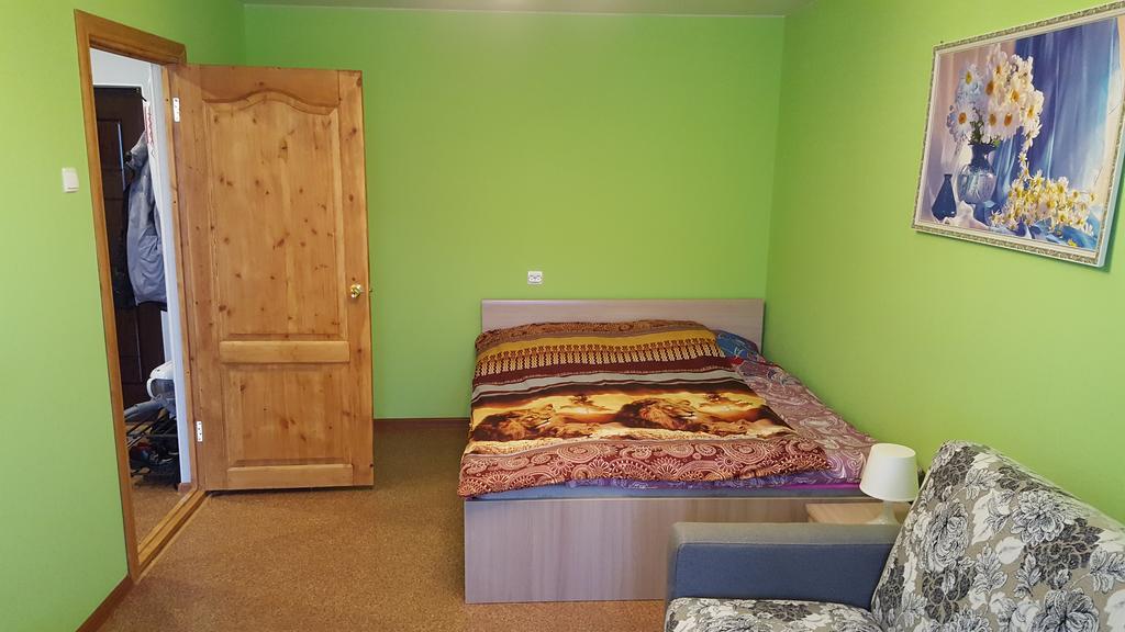 Apartment Grinn 45 On Kommunalnaya Pskov Dış mekan fotoğraf